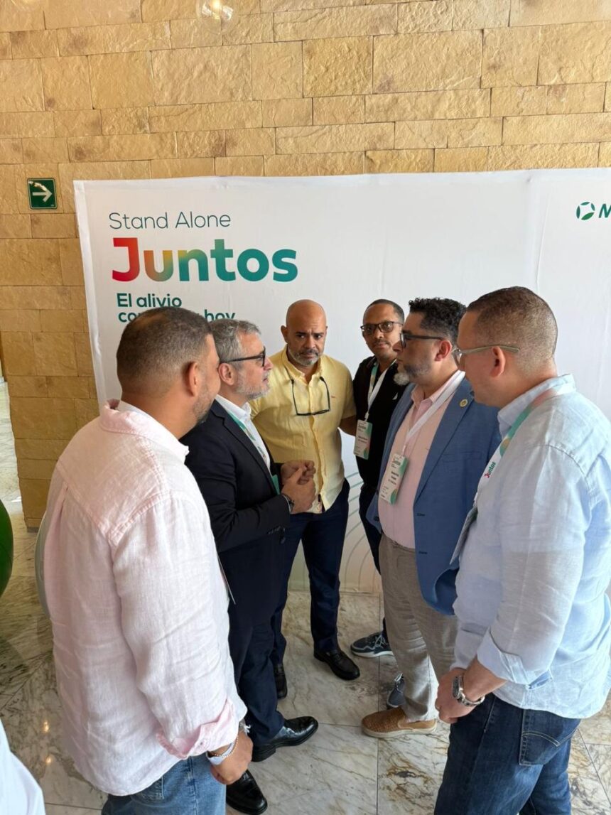Dr. Andy De León: Exitosa Acreditación en Cancún por Innovación en OA